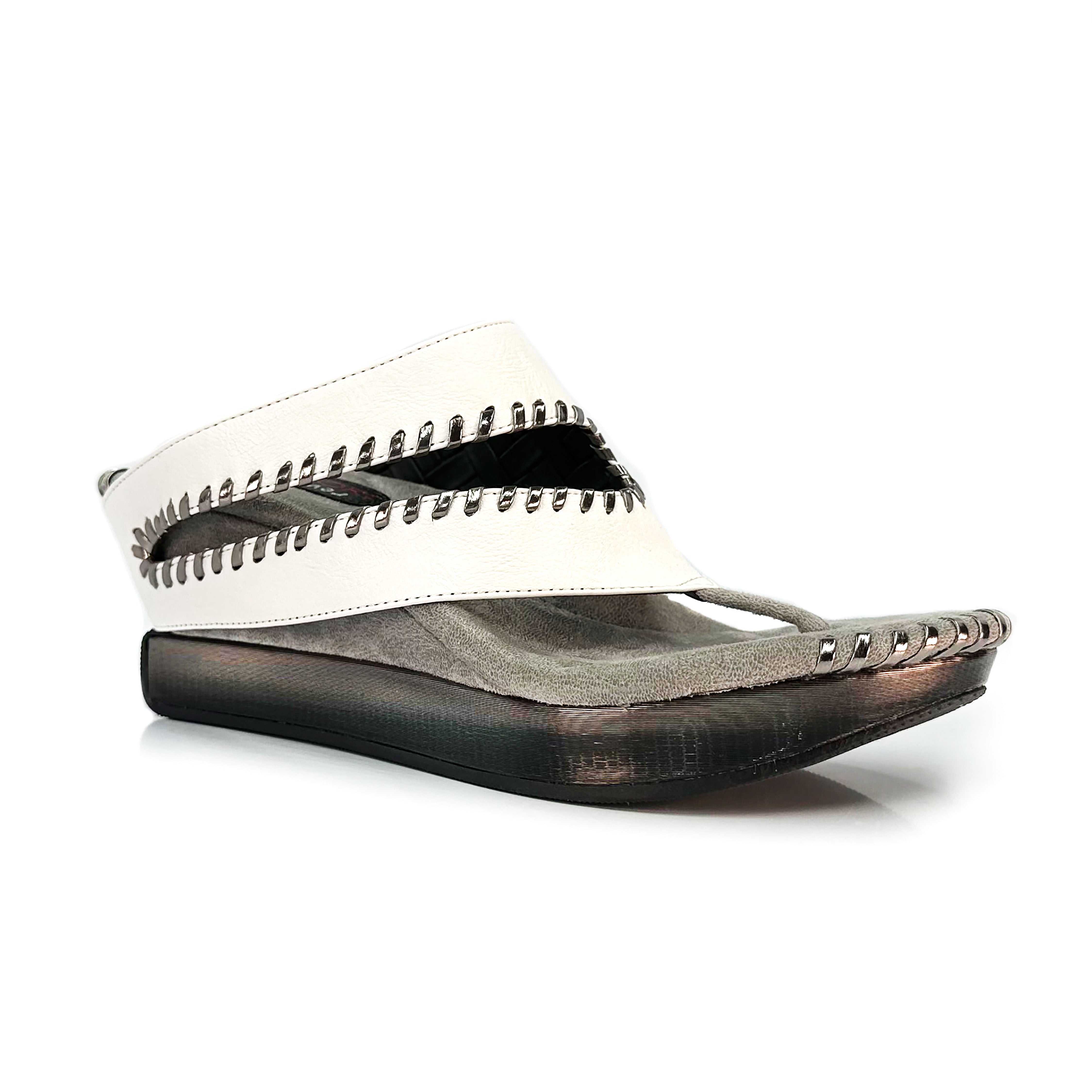 Reversable wedge sandals, black and white