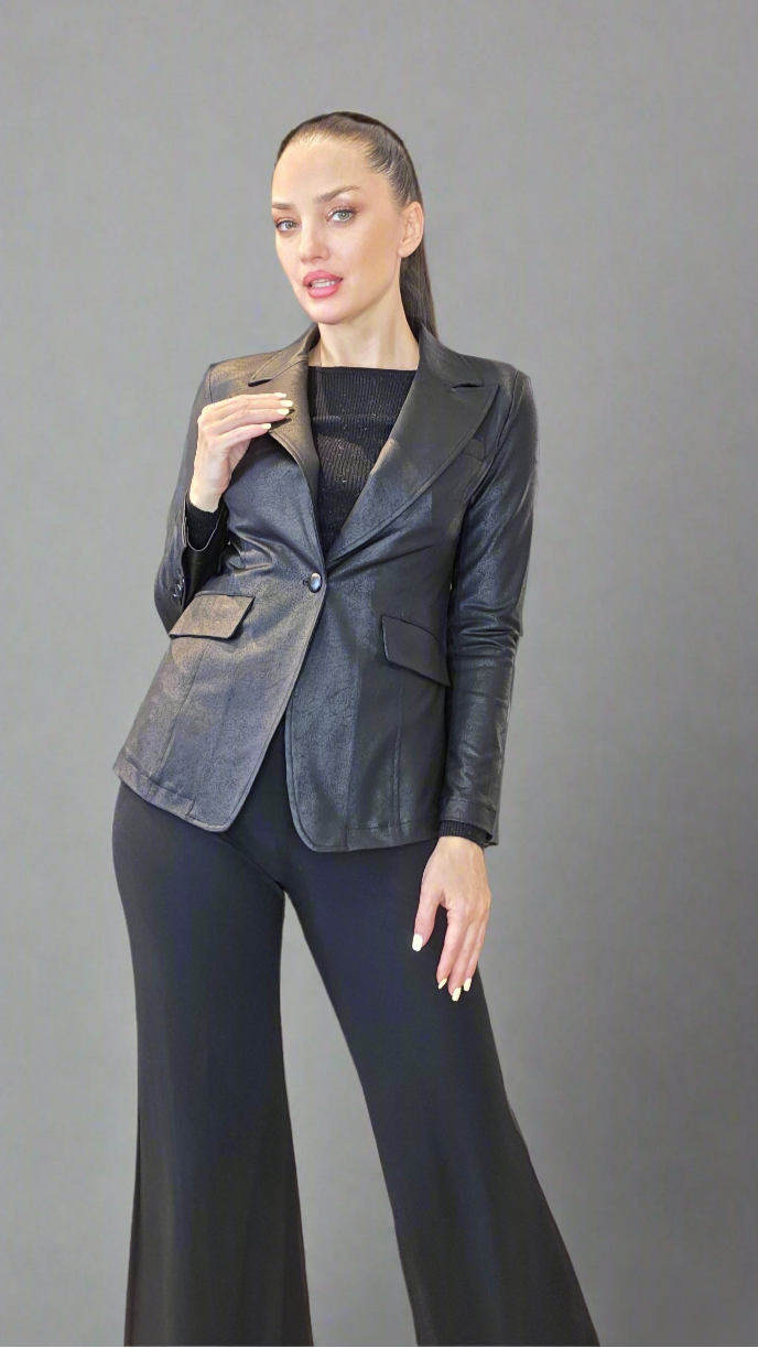 Women’s Vegan Leather Modern Blazer – Sleek & Timeless