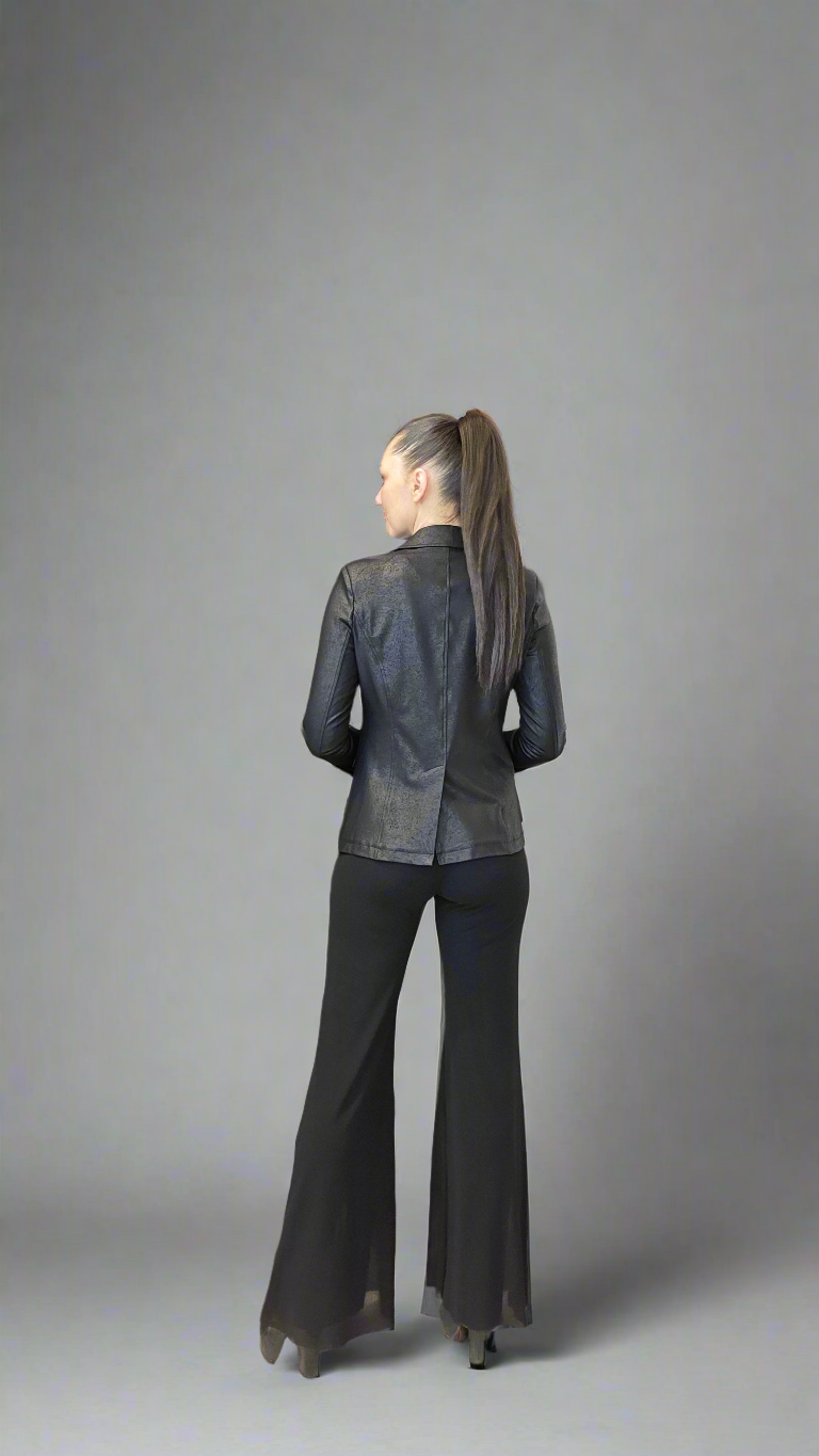 Women’s Vegan Leather Modern Blazer – Sleek & Timeless