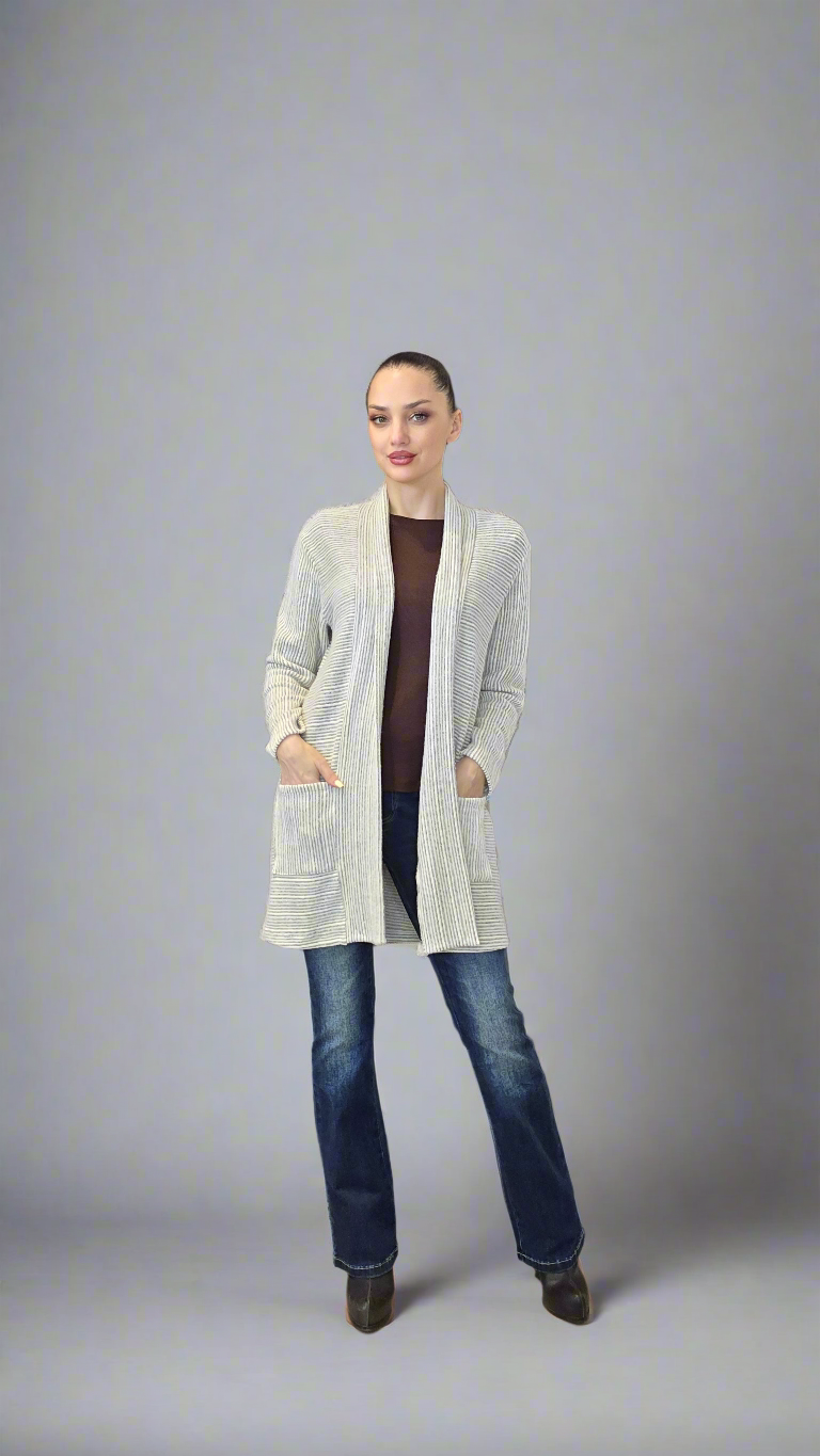 Women’s Cozy Knit Cardigan – Knee-Length, 2 Pockets, Cream & Black