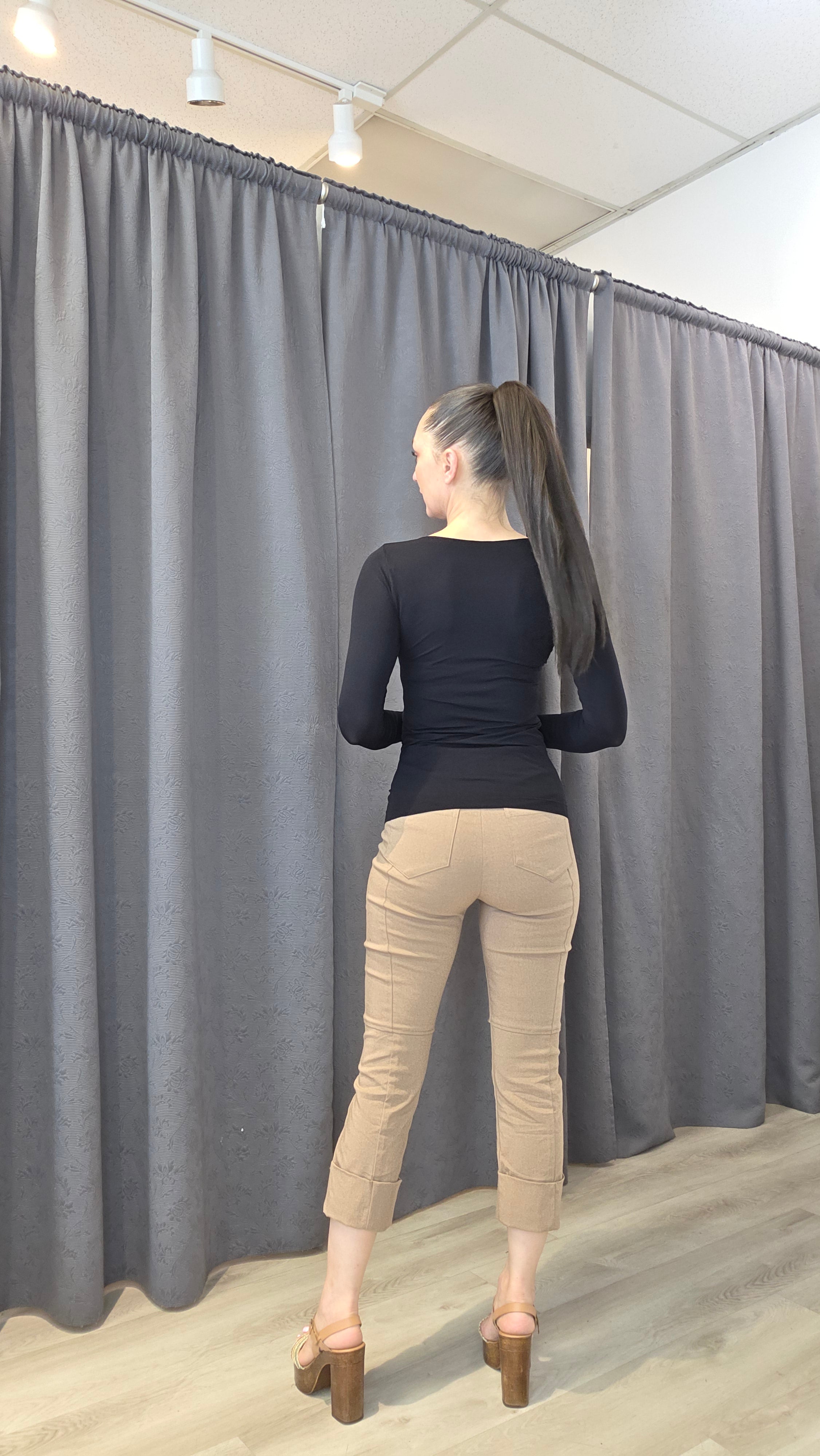 Women’s Best-Fitting Stretch Pants – Front Zipper, Petite & Mid-Height Fit