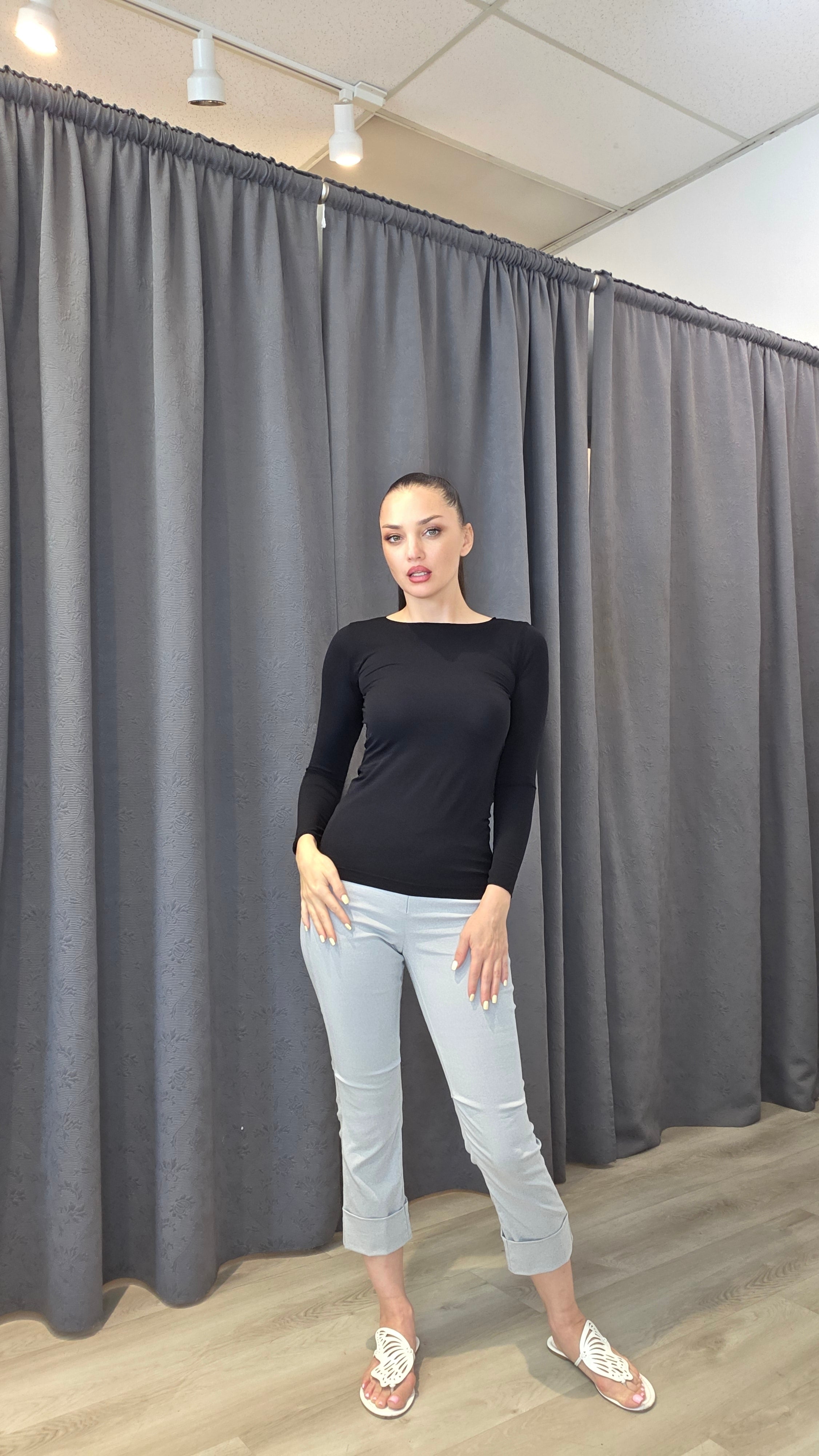 Women’s Best-Fitting Stretch Pants – Front Zipper, Petite & Mid-Height Fit